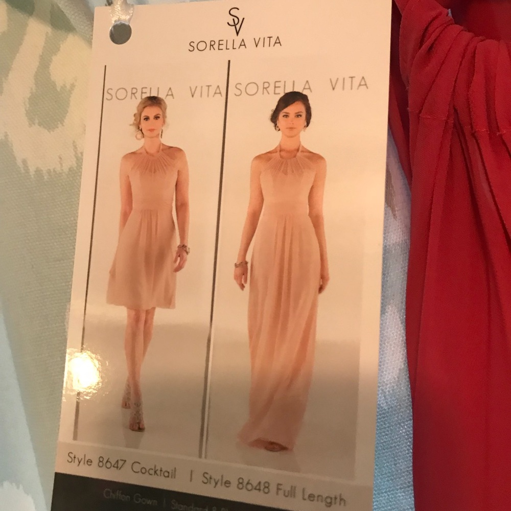 Formal evening gown / bridesmaid dress